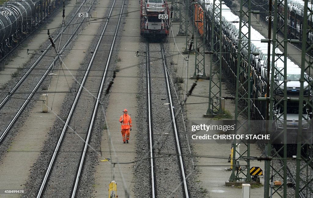 GERMANY-TRANSPORT-STRIKE-ECONOMY-LABOUR-RAIL-UNIONS