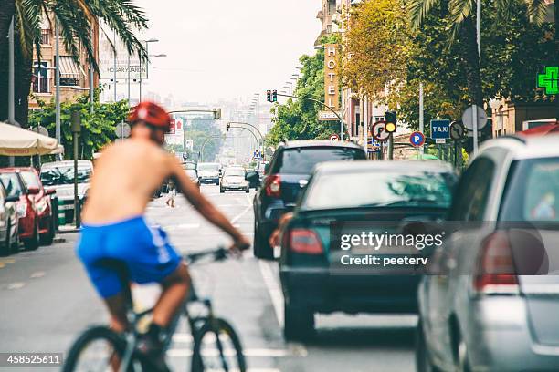 city traffic. - casetellon de la plana stockfoto's en -beelden