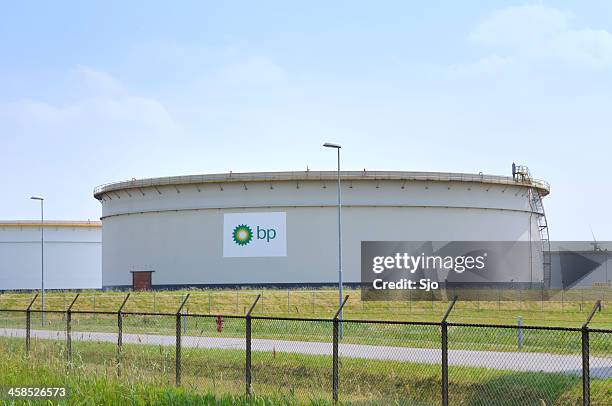 11,048 Bp Structure Stock Photos, High-Res Pictures, and Images - Getty ...