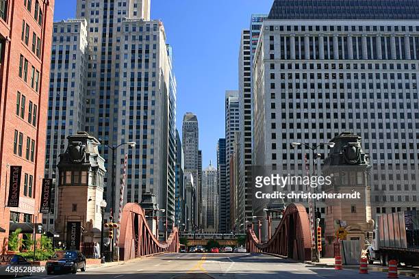 chicago lasalle boulevard and board of trade - chicago lasalle boulevard stock pictures, royalty-free photos & images