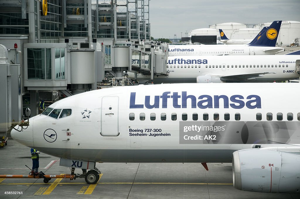 Lufthansa Flugzeuge am Flughafen Frankfurt