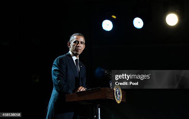 President Barack Obama speaks at "A Salute to the Troops: In Performance at the White House" on the South Lawn November 6, 2014 in Washington, DC....