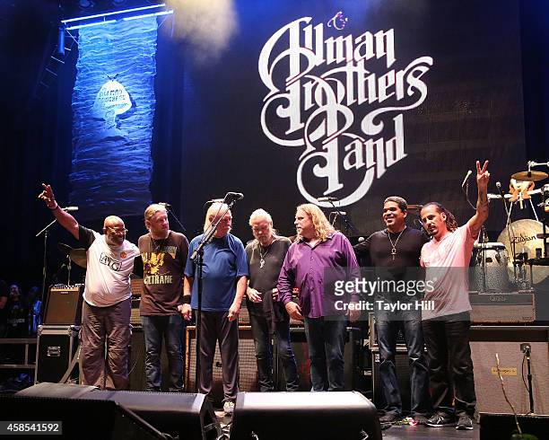 Jaimoe, Derek Trucks, Butch Trucks, Gregg Allman, Warren Haynes, Oteil Burbridge, and Marc Quinones of the Allman Brothers Band take a final bow at...