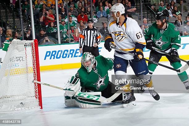 Mike Ribeiro of the Nashville Predators gets a puck in past Kari Lehtonen of the Dallas Stars at the American Airlines Center on November 6, 2014 in...