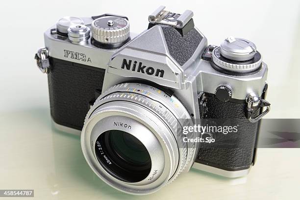 nikon fm3a - nikon fotografías e imágenes de stock