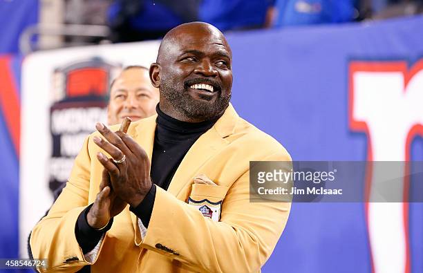 Hall of Famer Lawrence Taylor attends a game between the New York Giants and the Indianapolis Colts on November 3, 2014 at MetLife Stadium in East...