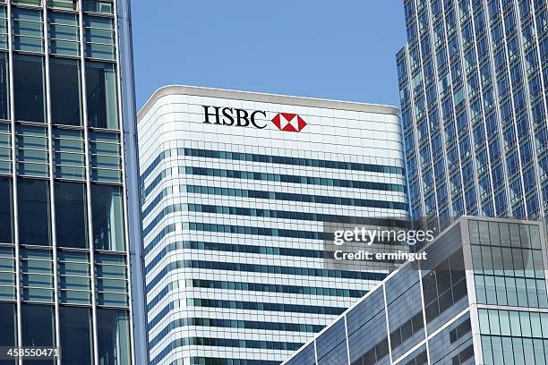 hsbc tower at canary wharf in london docklands - hsbc 個照片及圖片檔