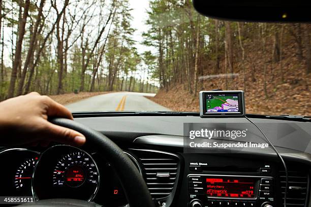 roadtrip using a gps - garmin-global-positioning-system stock pictures, royalty-free photos & images