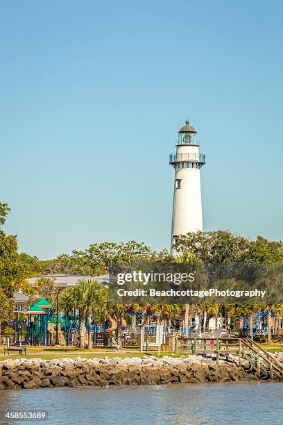 st. simons island lighthouse and playground ii - st simons island stock pictures, royalty-free photos & images