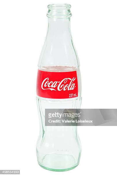 frasco de vidro de coca-cola - soda bottle imagens e fotografias de stock