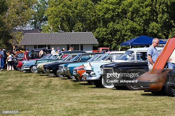 classic cars at a show - autoshow 個照片及圖片檔