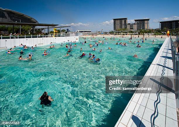 darwin wave pool - darwin australia stock pictures, royalty-free photos & images