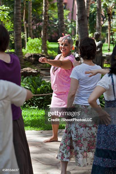 hula lessons - hula dancing stock pictures, royalty-free photos & images