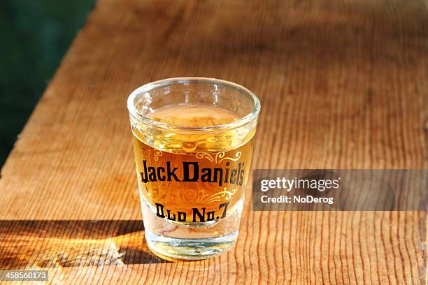 jack daniels old no 7 whiskey - jack daniel's brand name stock pictures, royalty-free photos & images