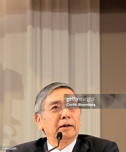 Haruhiko Kuroda, governor of the Bank of Japan , speaks at the International Symposium of the Bank of France policy conference in Paris, France, on...