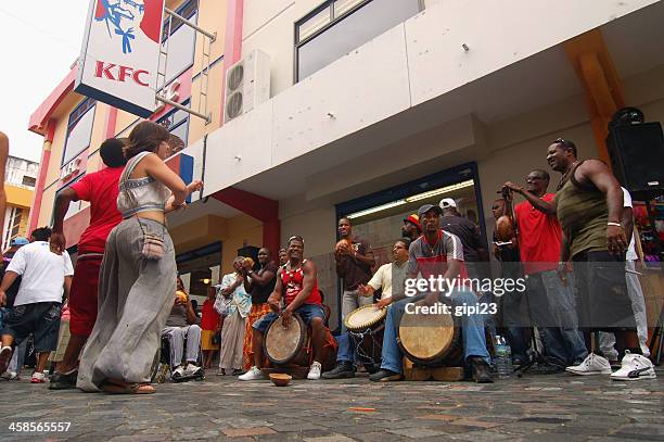 carneval - musica criolla fotografías e imágenes de stock
