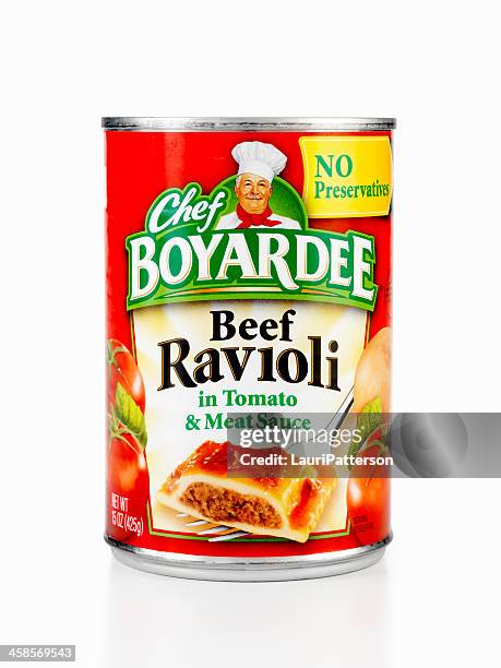 can of chef boyardee beef ravioli - tomato sauce isolated stock pictures, royalty-free photos & images