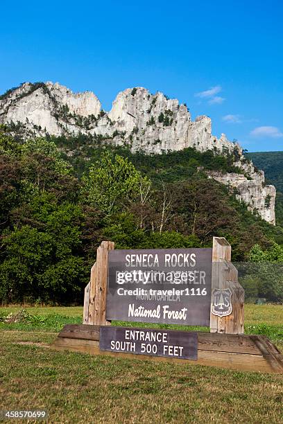 seneca rocks in west virginia, usa - monongahela national forest stock-fotos und bilder