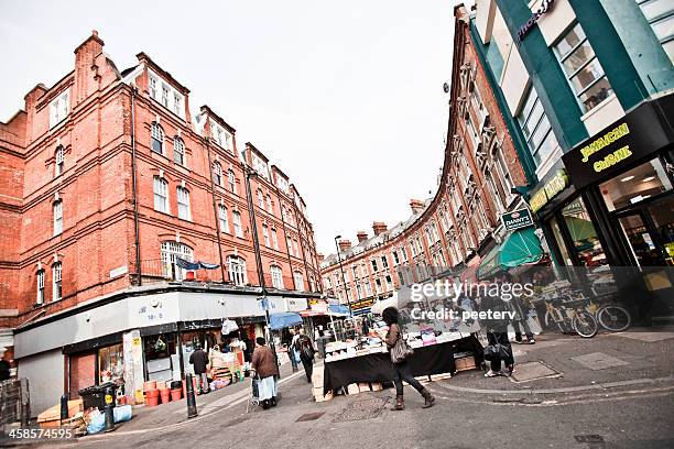 brixton street market - brixton stockfoto's en -beelden