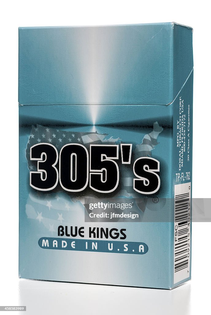 305s Blue Kings Cigarette Box High Res Stock Photo Getty Images 305s-blue-kings-cigarette-box-high-res-stock-photo-getty-images