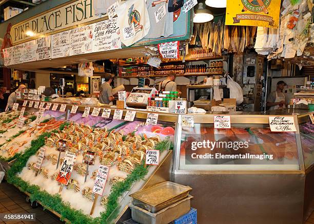 pikes seafood market seattle washington - seattle market stock pictures, royalty-free photos & images