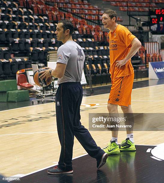 Players look on during the 2014-2015 Turkish Airlines Euroleague Basketball Regular Season Date 4 game between Valencia Basket v Laboral Kutxa...