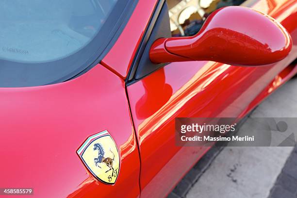 ferrari 360 modena - old car logo stock pictures, royalty-free photos & images