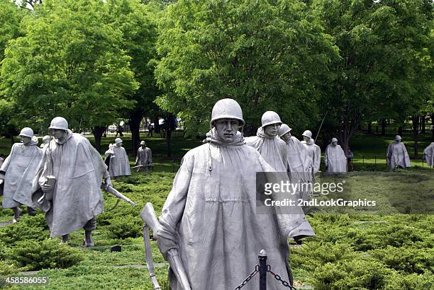 korean war veterans national memorial - korean war memorial stockfoto's en -beelden