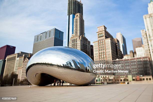 the bean at millennium park - chicago illinois bean stock pictures, royalty-free photos & images