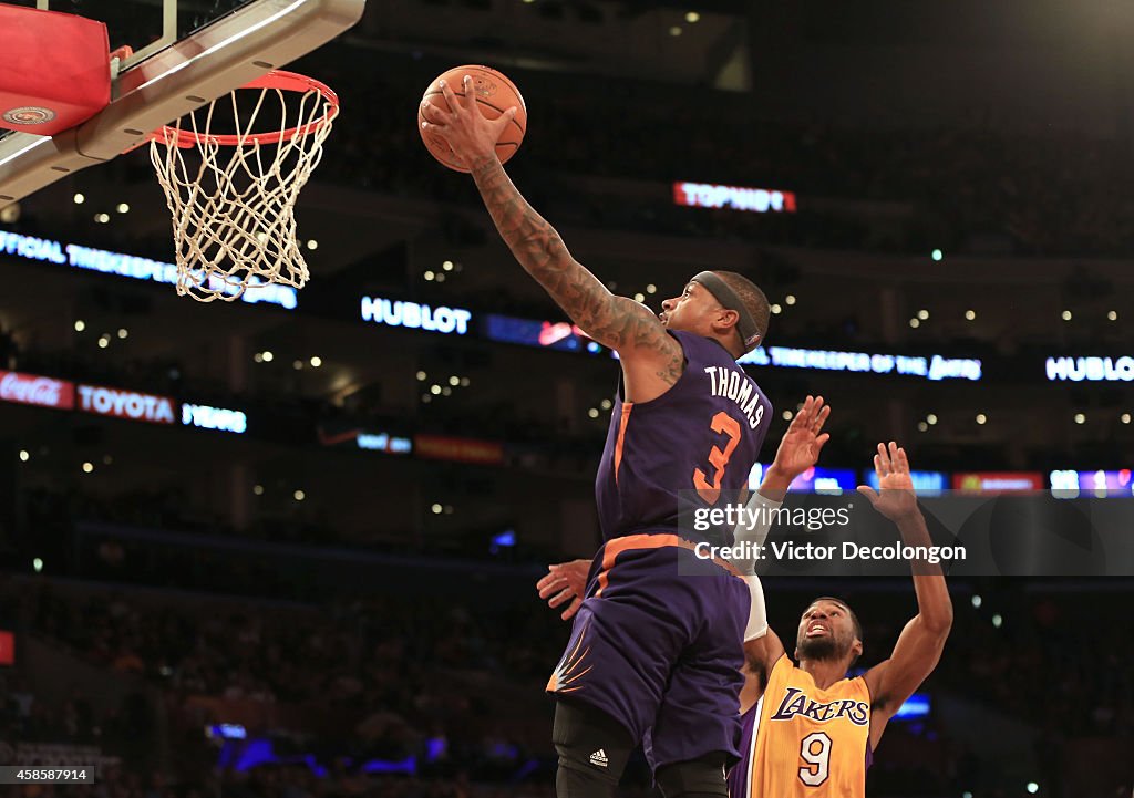 Phoenix Suns v Los Angeles Lakers