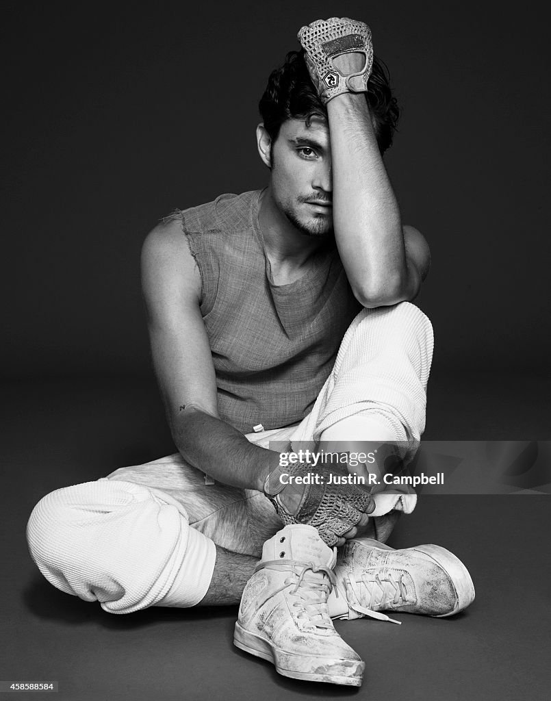 Shiloh Fernandez, Just Jared, October 23, 2014