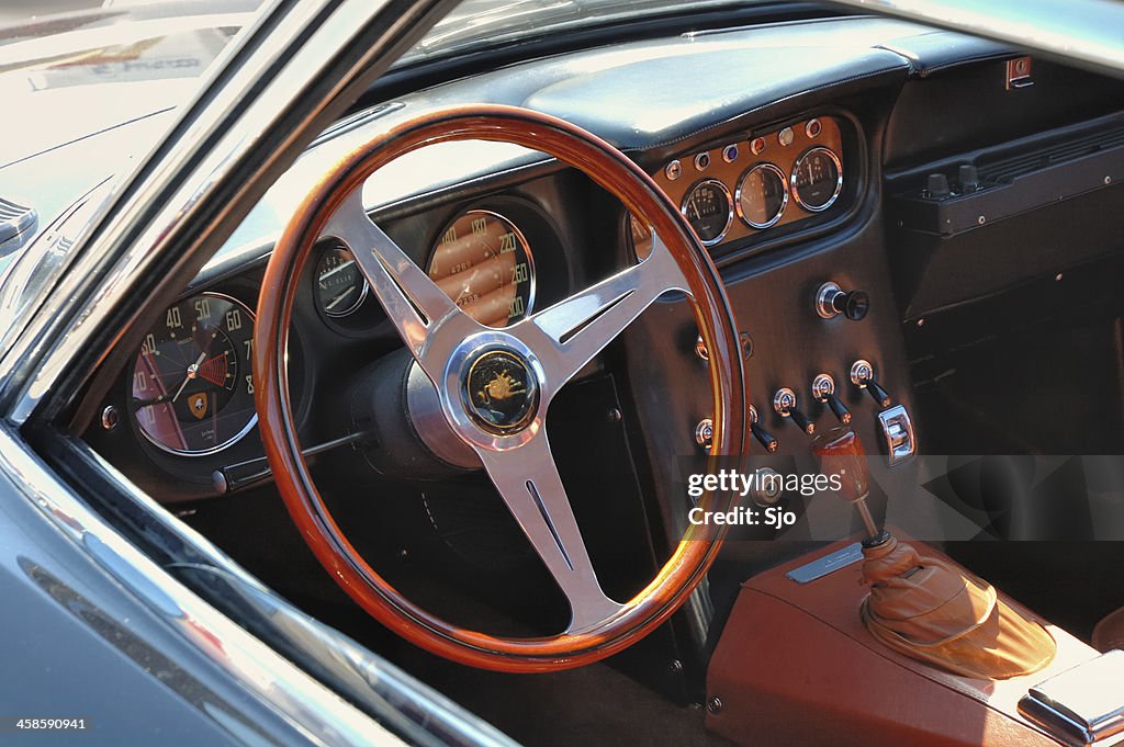 Lamborghini 350 GT innen