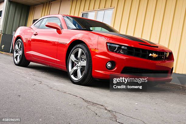 chevrolet camaro ss - chevrolet camaro stockfoto's en -beelden