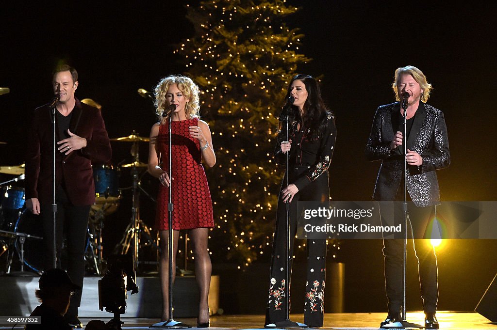 CMA 2014 Country Christmas