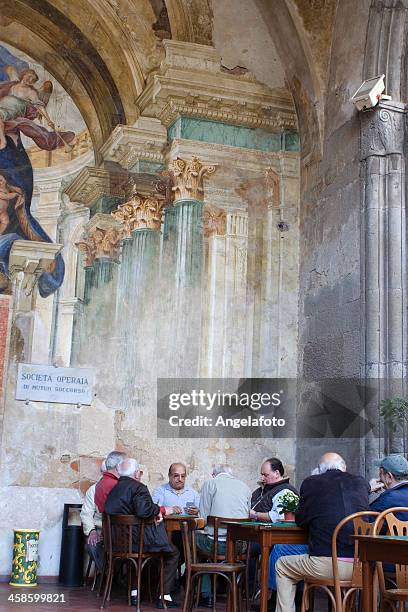 men playing cards, italy - naples italy church stock pictures, royalty-free photos & images