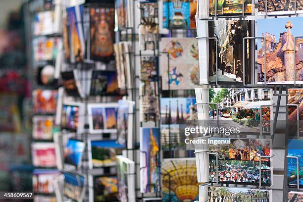 postais de barcelona - cartão postal imagens e fotografias de stock