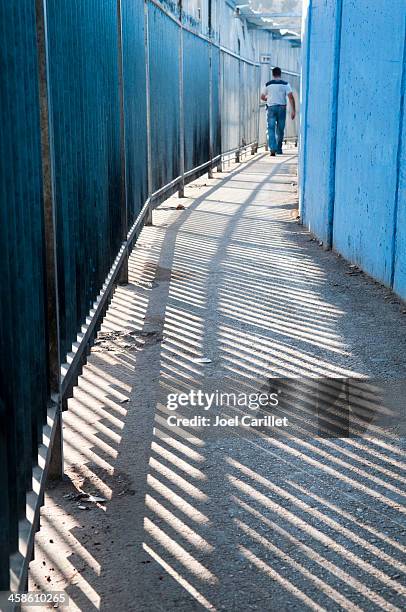 palestinian exiting israeli checkpoint - leaving prison stock pictures, royalty-free photos & images