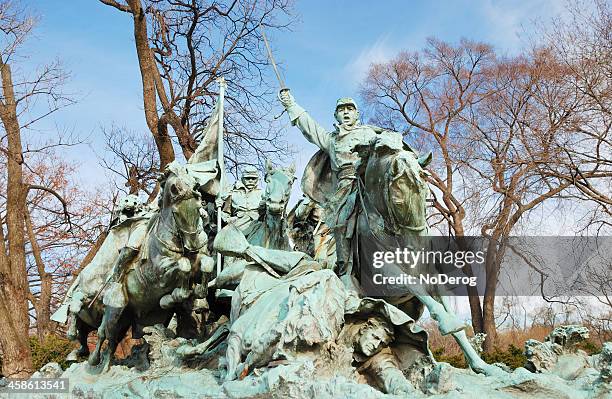 detail of grant memorial sculpture - cavalry officer charge - civil war statue stock pictures, royalty-free photos & images