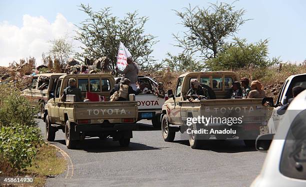 The militants of Shiite Ansarullah group, known as Houthis, settle in al-Udayn district of Ibb governarate in Yemen after taking control of the city...