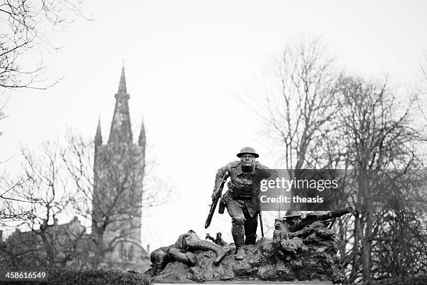 cameronian rifles war memorial, glasgow - erster weltkrieg stock pictures, royalty-free photos & images