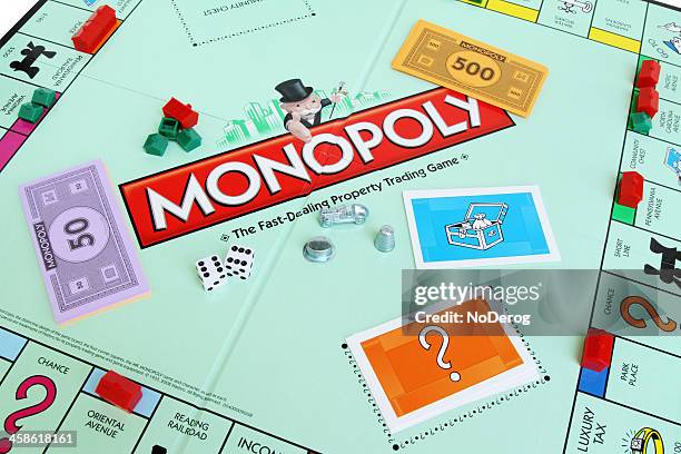 monopoly - monopoly board game stock-fotos und bilder