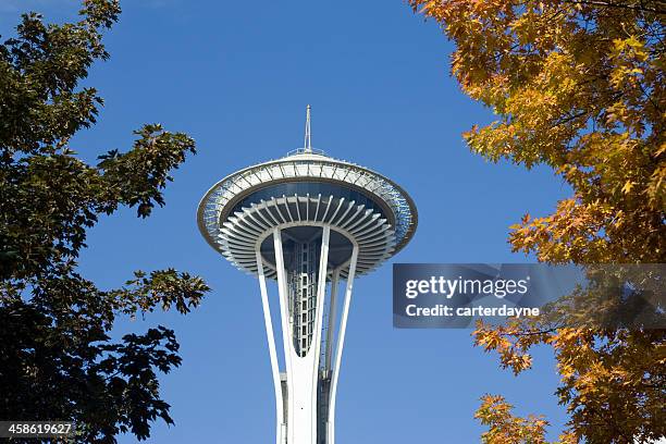 seattle space needle in autumn - fall in seattle stock pictures, royalty-free photos & images