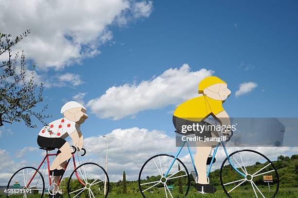 ciclo búsqueda, en el tour de francia - maillot de lunares chaleco de ciclismo fotografías e imágenes de stock