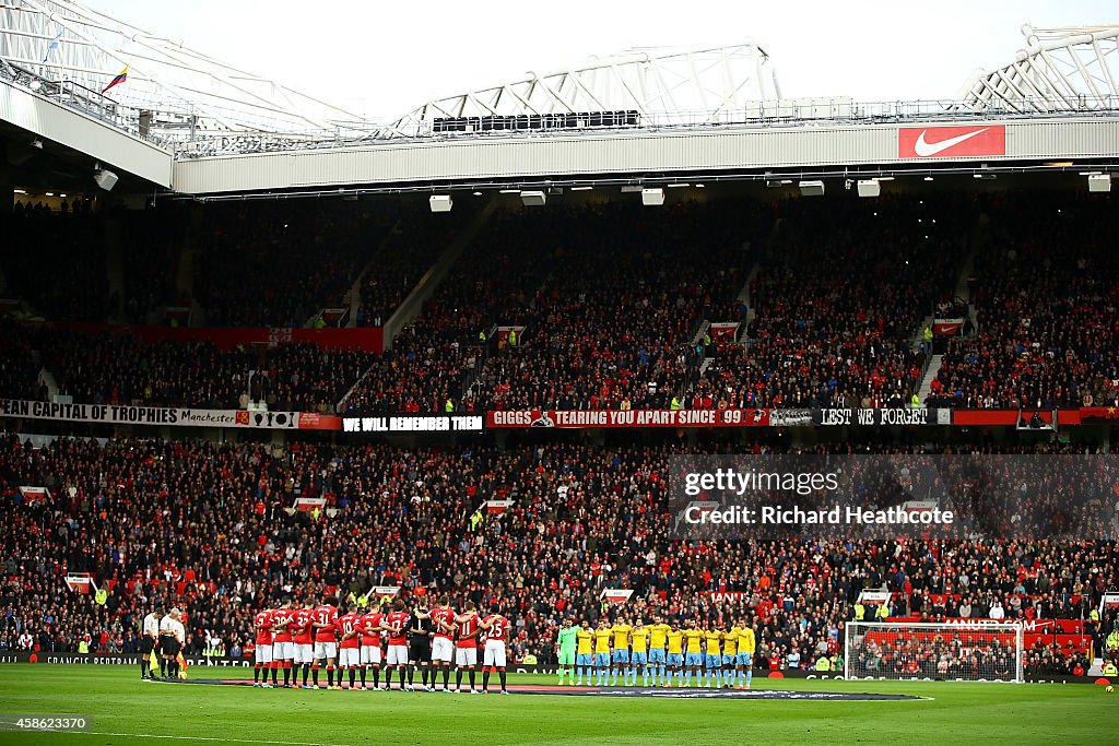 Manchester United v Crystal Palace - Premier League