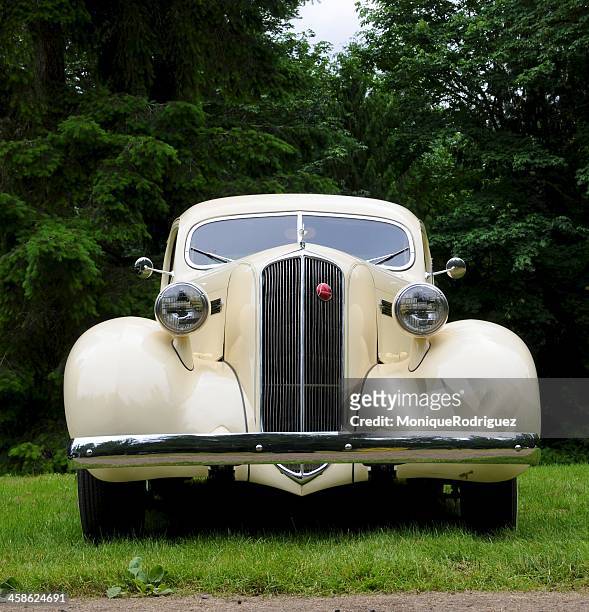 1936 studebaker vintage automobile. - studebaker stockfoto's en -beelden