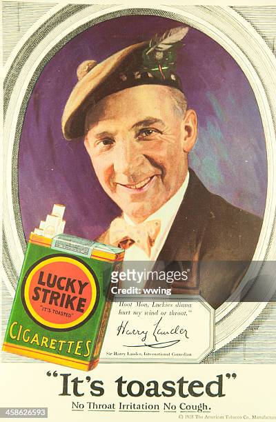 92 Lucky Strike Cigarette Brand Stock Photos, High-Res Pictures, and Images  - Getty Images