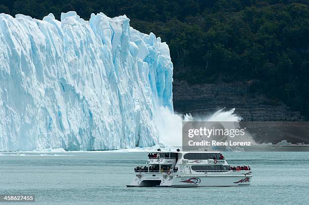 perito moreno glacier - ice break stock pictures, royalty-free photos & images