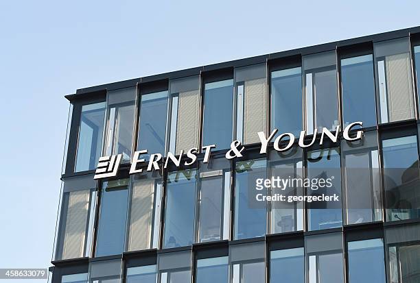ernst and young office exterior - ernst & young 個照片及圖片檔