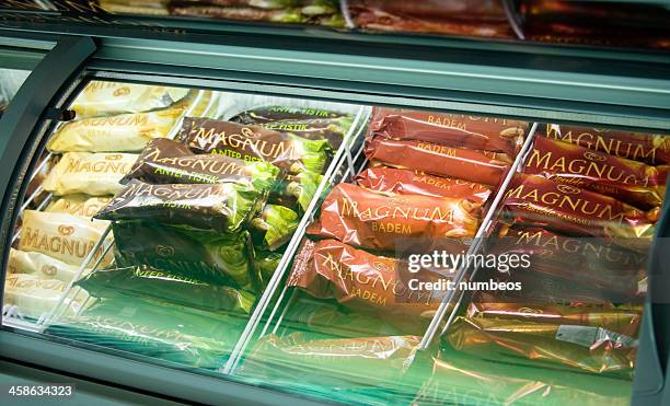 magnum gelados - unilever imagens e fotografias de stock