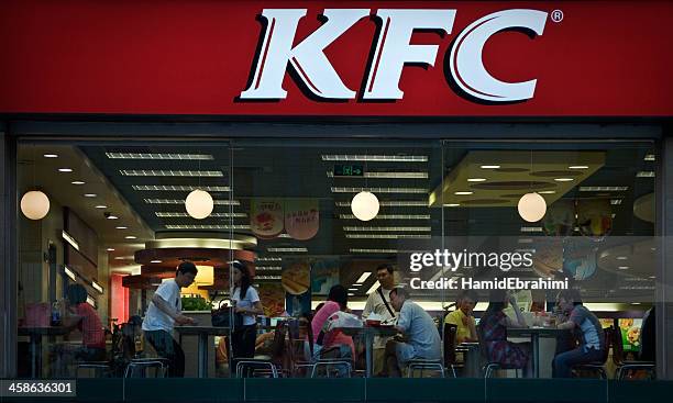 kfc - kentucky fried chicken fotografías e imágenes de stock